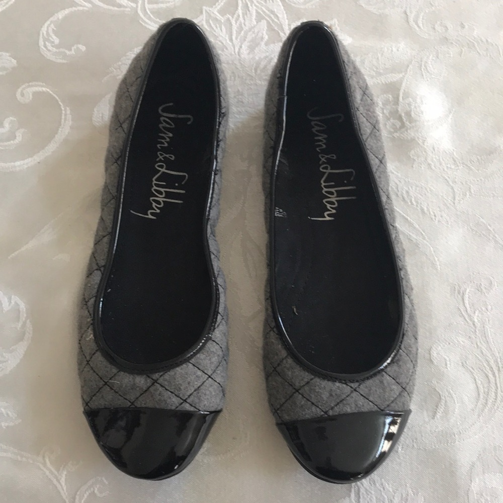 Sam &Libby Size 8 Grey Flannel Ballet Flats